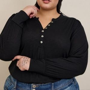 Torrid Feather Soft Henley Long Sleeve Tee EUC